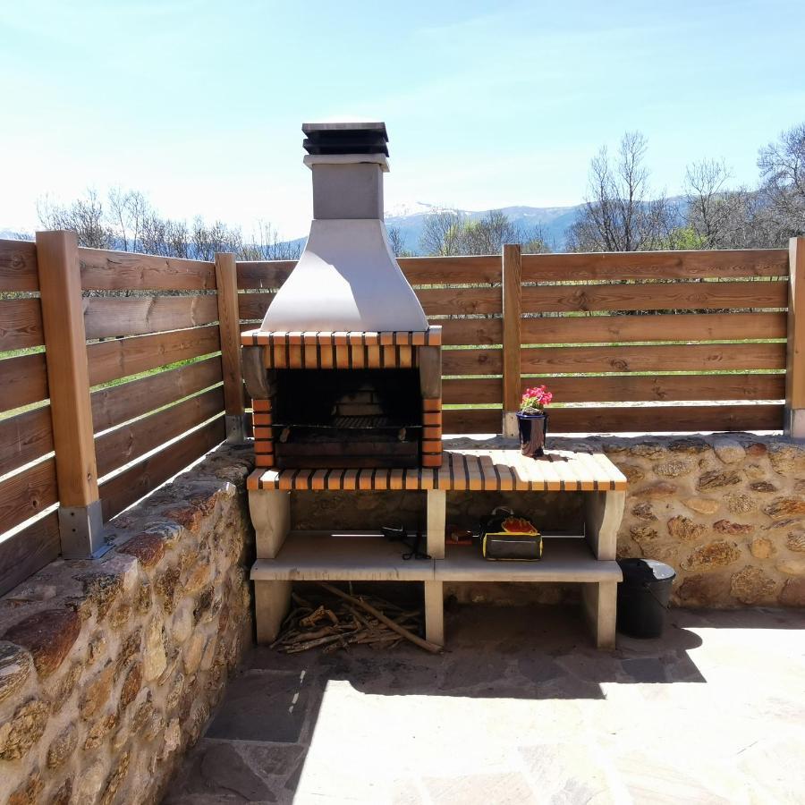 Casitas Pinilla Del Valle מראה חיצוני תמונה